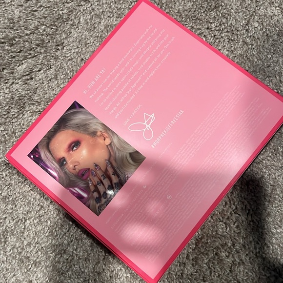 Jeffree Star X Morphe Limited Edition/ Discontinued Palette - Picture 2 of 4